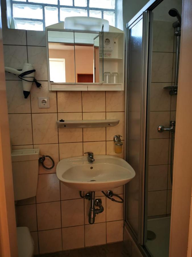 Hotel Goldene Krone 미스텔베크 외부 사진