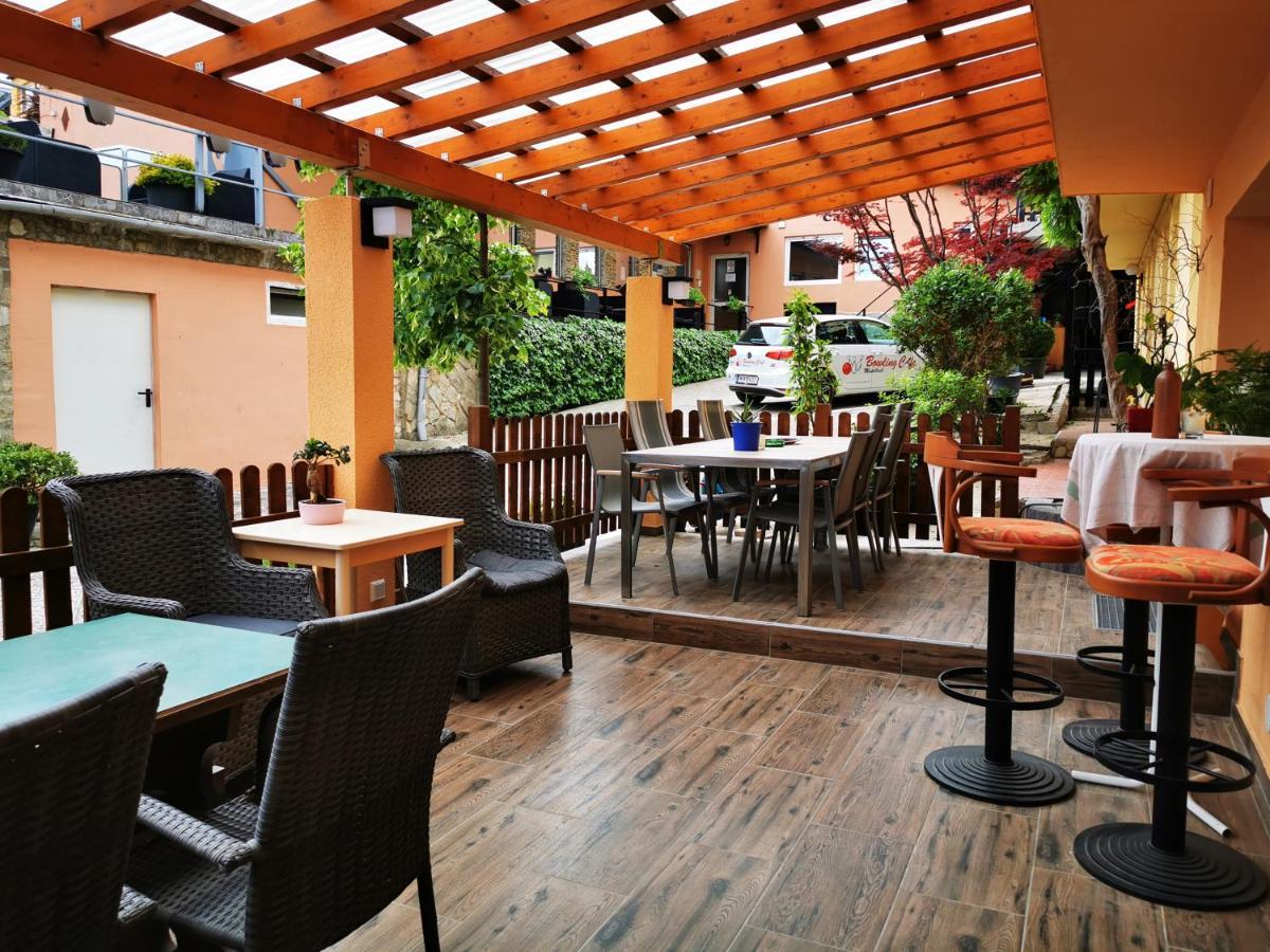 Hotel Goldene Krone 미스텔베크 외부 사진